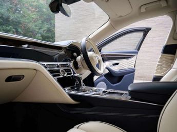 Bentley Flying Spur 3.0 V6 Hybrid 4dr Auto [City Spec]