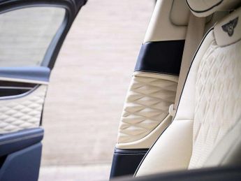 Bentley Flying Spur 3.0 V6 Hybrid 4dr Auto [City Spec]