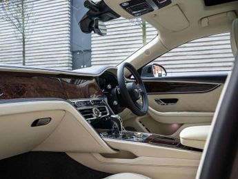 Bentley Flying Spur 4.0 V8 Hybrid Speed 4dr Auto