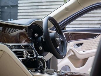 Bentley Flying Spur 4.0 V8 Hybrid Speed 4dr Auto