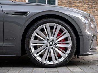 Bentley Flying Spur 4.0 V8 Hybrid Speed 4dr Auto