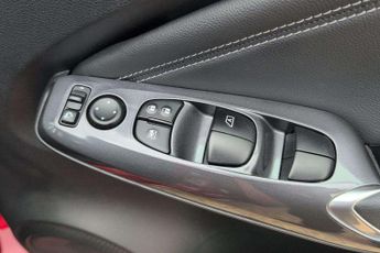 Nissan Juke 1.6 Hybrid Tekna 5dr Auto