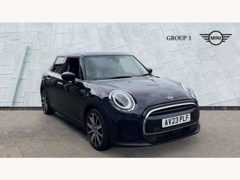 MINI Hatch 1.5 Cooper Classic 5dr Auto [Comfort/Nav Pack]