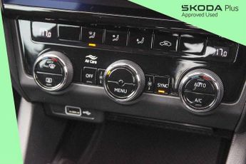 Skoda Octavia vRS 2.0 TSI 245 vRS 5dr DSG