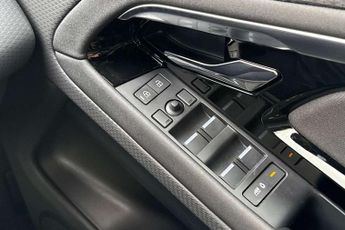 Land Rover Range Rover Evoque 2.0 D165 R-Dynamic 5dr Auto