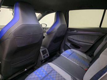 Volkswagen Golf R 2.0 TSI 320 R 4Motion 5dr DSG