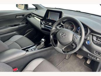 Toyota C-HR 1.8 Hybrid Design 5dr CVT
