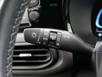 Hyundai i10 1.0 Advance 5dr Auto