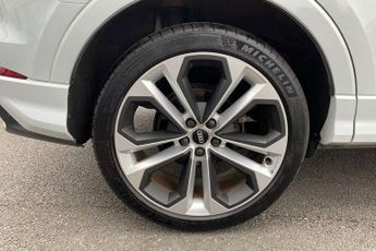 Audi Q3 35 TFSI S Line 5dr S Tronic