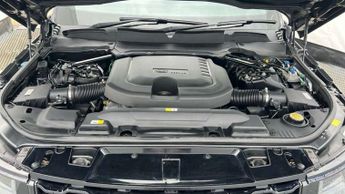 Land Rover Range Rover Sport 3.0 D300 HSE Dynamic Black 5dr Auto