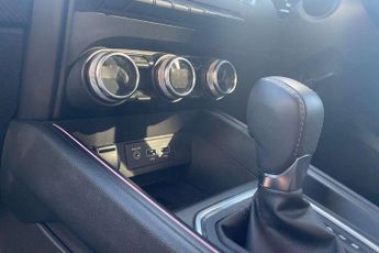 Renault Clio 1.6 E-TECH full hybrid 145 Engineered 5dr Auto