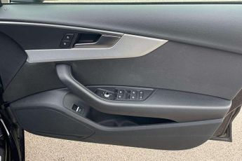 Audi A4 35 TFSI Technik 4dr S Tronic