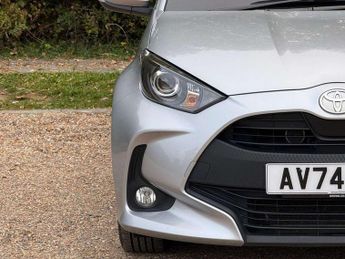 Toyota Yaris 1.5 Hybrid Icon 5dr CVT