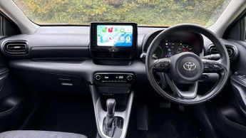 Toyota Yaris 1.5 Hybrid Icon 5dr CVT
