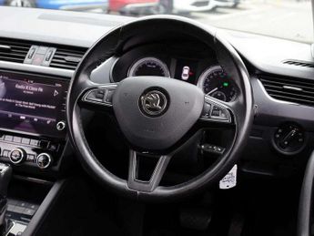 Skoda Octavia 2.0 TDI CR SE L 5dr DSG