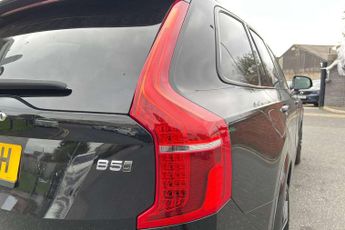 Volvo XC90 2.0 B5P Ultimate Dark 5dr AWD Geartronic