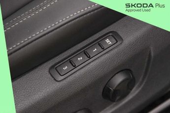Skoda Superb Estate 2.0 TDI CR SE Technology 5dr DSG