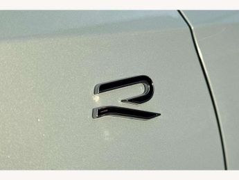 Volkswagen Golf 1.5 eTSI 150 R-Line 5dr DSG