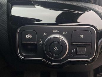 Mercedes-Benz A-Class A180 Sport 5dr Auto