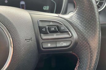 MG HS 1.5 T-GDI Excite 5dr DCT