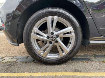 Volkswagen Polo 1.0 TSI 110 R-Line 5dr DSG