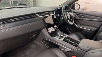 Jaguar F-Pace 2.0 D200 R-Dynamic HSE 5dr Auto AWD