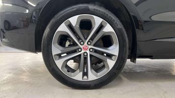 Jaguar F-Pace 2.0 D200 R-Dynamic HSE 5dr Auto AWD