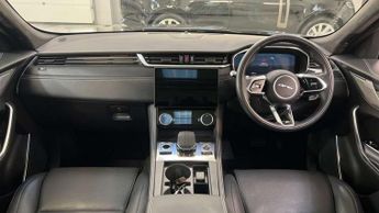 Jaguar F-Pace 2.0 D200 R-Dynamic HSE 5dr Auto AWD
