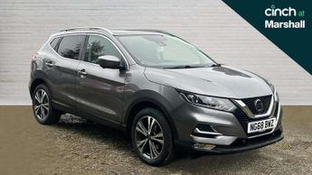 Nissan Qashqai 1.3 DiG-T N-Connecta 5dr [Glass Roof/Executive]