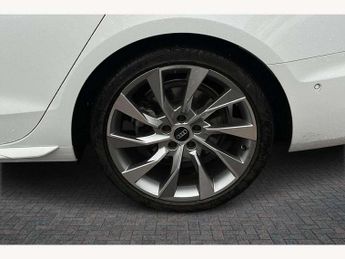 Audi A4 Avant 40 TFSI 204 S Line 5dr S Tronic