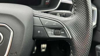 Audi Q3 40 TFSI Quattro S Line 5dr S Tronic