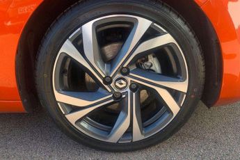 Renault Clio 1.6 E-TECH Hybrid 140 RS Line 5dr Auto