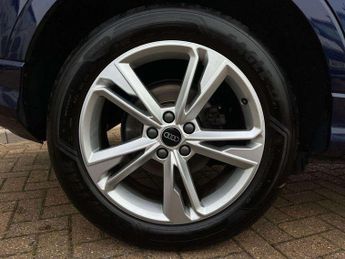 Audi Q3 35 TFSI S Line 5dr S Tronic