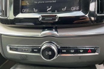 Volvo XC60 2.0 B5D R DESIGN Pro 5dr AWD Geartronic