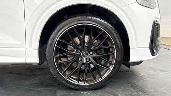 Audi Q2 35 TFSI Black Edition 5dr S Tronic