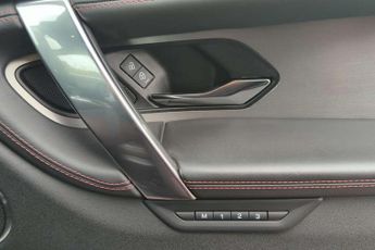 Land Rover Discovery Sport 1.5 P300e R-Dynamic HSE 5dr Auto [5 Seat]