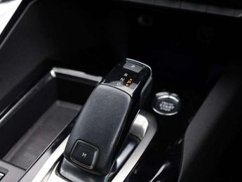 Peugeot 3008 1.2 PureTech Allure Premium+ 5dr EAT8