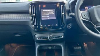 Volvo XC40 2.0 B4P Plus Dark 5dr Auto