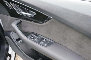 Audi Q7 55 TFSI e Quattro Black Ed 5dr Tiptronic [C+S]