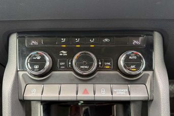 Skoda Karoq 1.5 TSI SE 5dr DSG