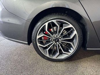 Ford Focus Estate 1.0 EcoBoost Hybrid mHEV 155 ST-Line X 5dr Auto