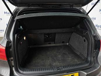 Volkswagen Tiguan 2.0 TDi BlueMotion Tech R-Line 184 5dr DSG [NAV]