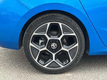 Vauxhall Astra 1.5 Turbo D Ultimate 5dr Auto