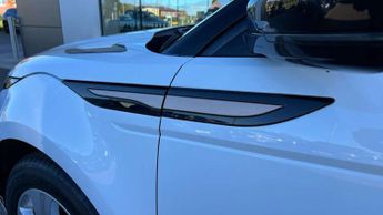 Land Rover Range Rover Evoque 2.0 D200 R-Dynamic S 5dr Auto