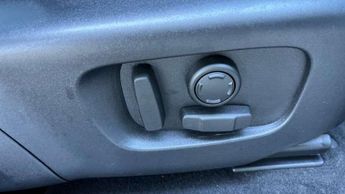 Land Rover Range Rover Evoque 2.0 D200 R-Dynamic S 5dr Auto