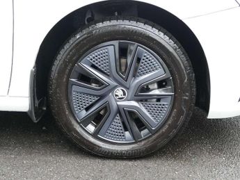 Skoda Fabia 1.0 TSI 116 Design Edition 5dr DSG