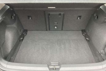Volkswagen Golf 1.5 eTSI 150 Style 5dr DSG