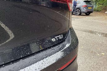 Volkswagen Golf 1.5 eTSI 150 Style 5dr DSG