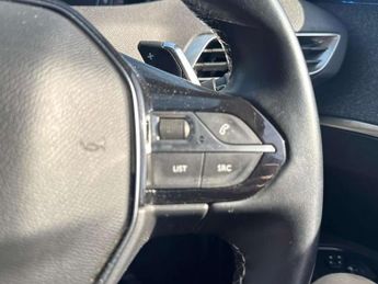 Peugeot 3008 1.2 PureTech Allure Premium 5dr EAT8