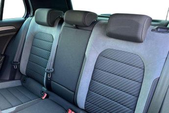 Volkswagen Golf 1.5 TSI EVO 150 R-Line Edition 5dr DSG
